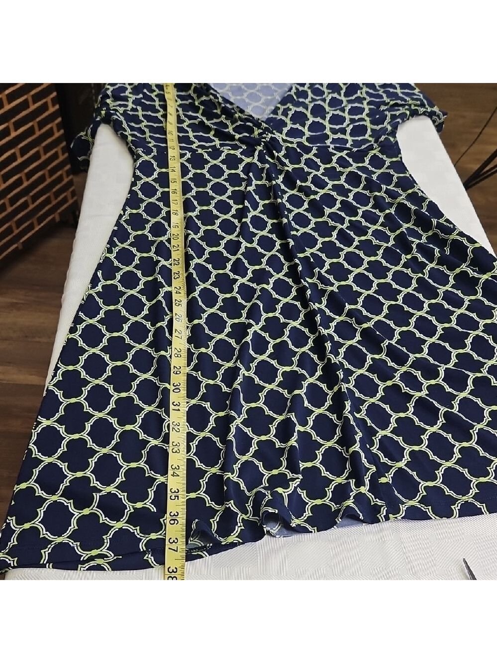 Merona Elegant Navy and Chartruesse Patterned Dress Twist At Bustline Stretchy M - Picture 8 of 12
